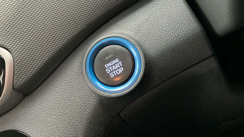 Hyundai IONIQ 1.6 GDi Plug-in Hybrid Premium 5dr DCT Hatchback